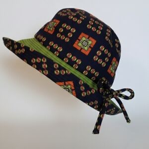 8. Vintage Geometric Bucket Hat | Cotton Feel | Bold Retro Pattern